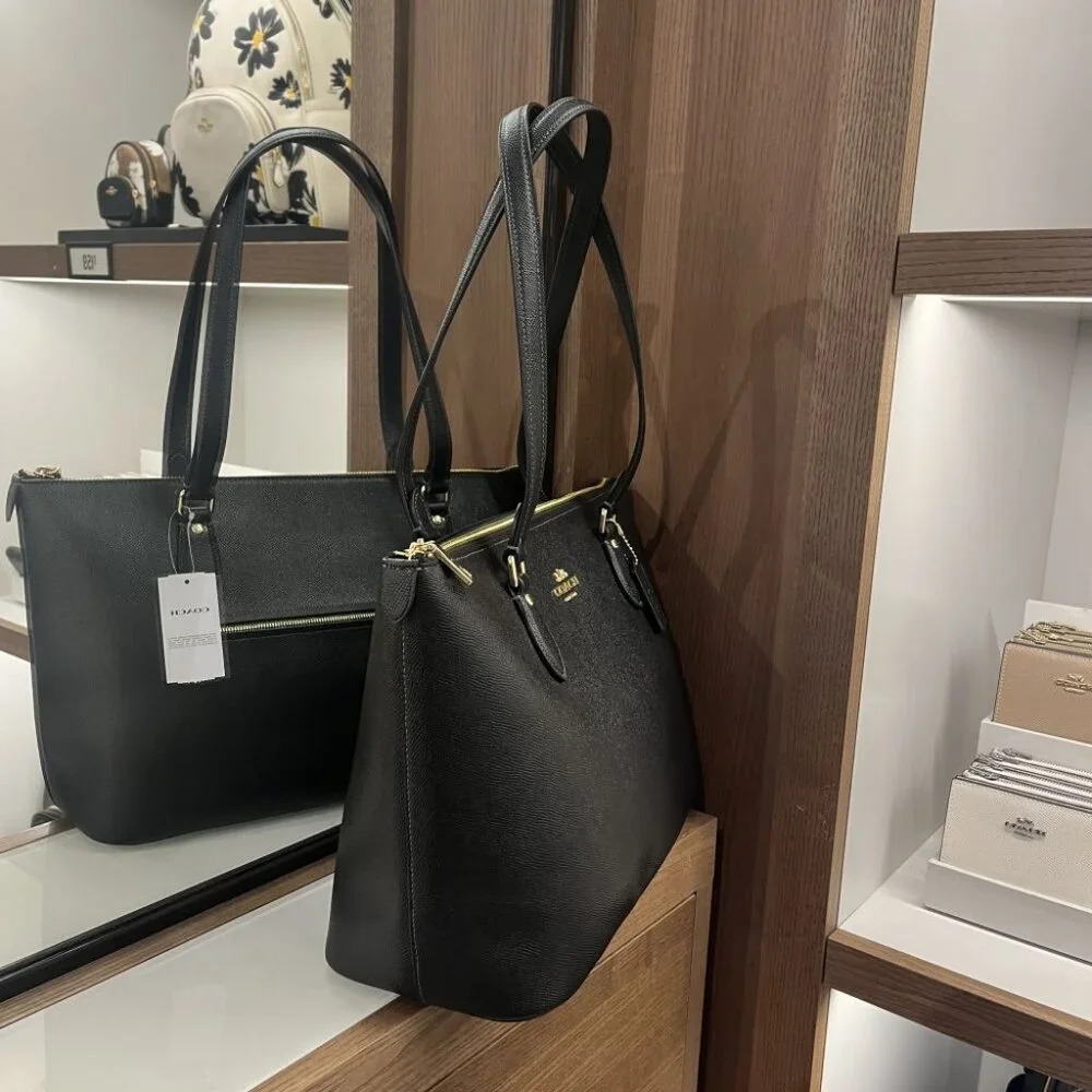 COACH GALLERY TOTE BAG CV402 IMBLK - Picture 6 of 14